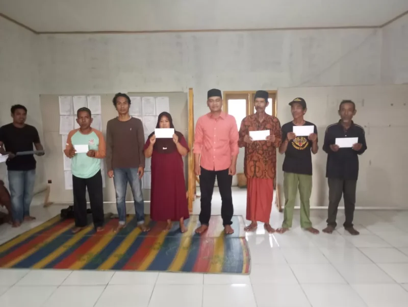 Pj Kepala Desa Rahayu Salurkan Insentif LKD Tahap I Tahun 2024 di Bulan Suci Ramadhan